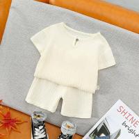 ราคา เด็กผู้ชายใส่เสื้อยืดแขนสั้นผ้าฝ้ายและผ้าลินินสีทึบเสื้อผ้าหน้าร้อนดีไซน์สไตล์ญี่ปุ่นเสื้อผ้าเด็กเนื้อนุ่มใส่สบาย (15896987141)