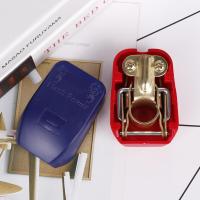 ราคา ขั่วแบตเตอรี่ ตัดไฟได้ ชุดตัวหนีบขั้วแบตเตอรี่รถยนต์ ขั้วแบตเตอรี่ ป้องกันไฟรั่ว สวิตช์ปิด เปิดแบตเตอรี่สวิตช์ป้องกันหัวจับแบตเตอ (20691442565)