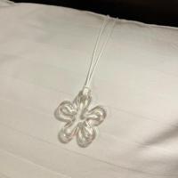 ราคา SMB สร้อยคอจี้ดอกไม้รุ่น Aster (19353705944)