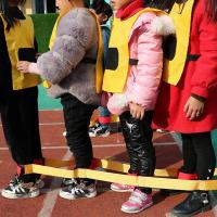 ราคา Outdoor Sports Games Adult Giant Footsteps Cooperative Team Competition Carnival Party Company Outdoor Tie the Leg Game Cooperative Games (20675597288)