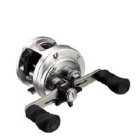 ราคา Shimano 301 LEFT CALCUTTA Calcutta Left Reels and reel parts Bait reels 4969363030979 Star drag is placed on the outside of the handle to reduce blurring on retrieve X DRAG The star drag which is norm