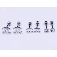 ราคา จิวหูเกาหลี LOGO CHANEL วัสดุทำจาก surgical stainless steel ก้าน 1 2 mm งาน นำเข้า (16247450390)