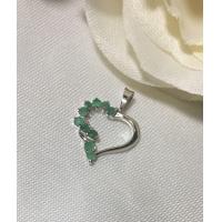 ราคา จี้หัวใจพลอยแท้ จี้ห้อยคอดีไซน์เก๋ ตัวเรือนเงิน พลอยแท้ ทับทิม ไพลิน มรกต (16996073872)