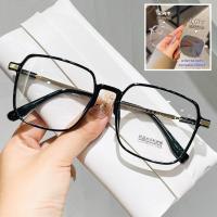 ราคา แว่นกรองแสง ออกแดดเปลี่ยนสี สายตาสั้น ZY2055 กรองแสงสีฟ้า ออกแดดเปลี่ยนสี กันแดด (20186338716)