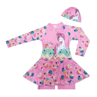 ราคา 12256 ชุดว่ายน้ำเด็กลายม้าโพนี่ยูนิคอร์น ชุดแขนยาวกระโปรงสั้นมีกางเกงด้านในกระโปรง พร้อมหมวกว่ายน้ำ พร้อมส่ง (19478768275)