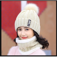 ราคา B หมวกไหมพรมตกแต่งปอมปอม ปลอกคอกันหนาว บุขนอุ่นด้านใน (19531613508)