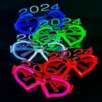ราคา ASSIGNS 2024ปี แว่นตาเรืองแสงสำหรับ2024 เรืองแสงในที่แคบ แอลอีดี แว่นตา2024ไฟกระพริบแอลอีดี อุปกรณ์เสริมเสริม สวัสดีปีใหม่ แว่นตา2024สีสันสดใสปีใหม่ ของตกแต่งงานเลี้ยงปีใหม่ (21098245183)