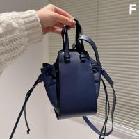 ราคา LOEWE ROM One In Early Spring Laurence Family Loewe New Cowhide Hammock Package Inclined Shoulder Bag Euramerican Style Three Dimensional High Appearance Level (20329448693)