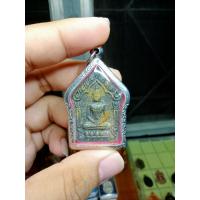 ราคา พระขุนแผนไตรมาส 100 ปี หลวงพ่อพัฒน์ เนื้อผงใบลานผสมเศษจีวรมวลสารแน่น ปี 64 (18508453491)