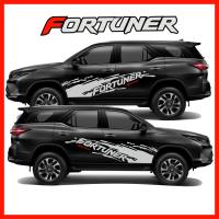 ราคา TOYOTA Fortuner สติ๊กเกอร์แต่งลายโคลนหน้าโตโยต้าฟอร์จูนเนอร์ ชุดแต่งฟอร์จูนเนอร์ สติ๊กเกอร์ซิ่ง สติ๊กเกอร์ติดรถ sticker สอบถามเพิมทางแชท (7185176102)