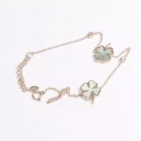 ราคา สร้อยข้อมือ สร้อยข้อมือใบโคลเวอร์ สร้อยข้อมือเงิน จี้ข้อมือ bracelet วัสดุคุณภาพ เงินแท้ 100 ไม่ลอก ไม่ดำง่าย Cheers (19832480514)