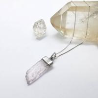 ราคา สร้อยคอเงินจี้หินคุนไซต์ Kunzite (16639270778)