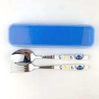 ราคา พร้อมส่ง ชุดช้อนส้อมตะเกียบ ลายการ์ตูน ช้อนส้อมพกพา ช้อนส้อมเด็ก กล่องใส่ช้อน น่ารัก คิตตี้ โดเรมอน Spoon fork Cutlery set (10495758814)