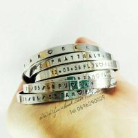 ราคา กำไลสแตนเลสแท้สลักชื่อฟรี Toknameshop บริการเก็บเงินปลายทาง (16005354724)