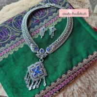 ราคา สร้อยคอพร้อมต่างหู สร้อยคอพลอยสีน้ําเงิน สร้อยคอชุดไทย สร้อยคอชุดเจ้าสาว (12802519590)