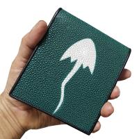 ราคา ของดีๆ มีให้ชม เลือกซื้อไดที่ร้าน YouLink Pretty Cool รุ่น สีเขียว รูปตัวปลากระเบนสีขาวเด่นชัด กระเป๋าสตางค์หนังกระเบนเเท้ เป็นกระเป๋า 2 พับ (10305331892)