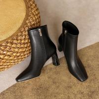 ราคา รองเท้าสไตล์เกาหลีสำหรับผู้หญิงรองเท้านิ้วเท้าเหลี่ยมแฟชั่นรองเท้าหนังส้นสูงรองเท้าส้นตึกรองเท้าบู๊ตหุ้มข้อใหม่ (20264165690)