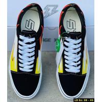 ราคา Vans old school made Vietnam สินค้าทางร้านเป็นสินค้าแท้นำเข้ามือหนึ่งพร้อมกล่องของครบจ้าเป็นสินค้าหลุดภาษี ทางร้านรับประกันสินค้าตรงตามภาพ100 รองเท้าผู้หญิงรองเท้าผู้ชาย (11697756297)