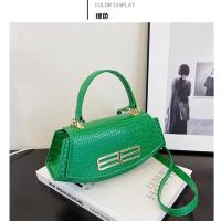 ราคา Balenciaga ใหม่ กระเป๋าสะพายไหล่ ทรงเมสเซนเจอร์ สีเงิน แฟชั่นฤดูร้อน สําหรับผู้หญิง 2023 wh (20238319883)