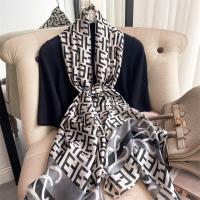 ราคา เทคโนโลยี FENDIs ฤดูใบไม้ผลิฤดูใบไม้ร่วงและฤดูหนาวใหม่ผ้าพันคอแฟชั่นสำหรับผู้หญิง Syal Sutra มีตัวอักษร F ผ้าไหมคลุมไหล่บางสูงผ้าพันคอกันแดดซาติน Syal Sutra ผ้าพันคอภาพถ่ายเดินทางอเนกประสงค์ (17030064