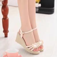 ราคา รองเท้าแตะหญิง รองเท้าผู้หญิง รองเท้าแตะรัดส้นผู้หญิง รองเท้าแตะ รัดส้น รองเท้า แฟชั่น ญ รองเท้ารัดส้น (19951843103)