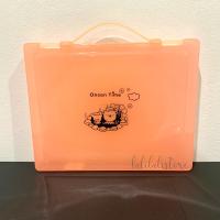 ราคา กล่องแฟ้ม กล่องใส่เอกสาร กล่องพลาสติก A4 มีหูหิ้ว ลายการ์ตูน กล่องใส่ของ 6 สี (13879104660)