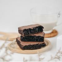 ราคา 5 ชิ้น คลาสสิคบราวนี่ หวานน้อย แครกเกอร์ ชาเขียว คอนเฟลคs (18865789125)