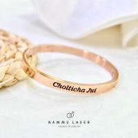 ราคา CODsare13fghf ข้อมือสลักชื่อ กำไลสลักชื่อ กำไลสแตนเลสแท้ กำไลเต็มวง กำไลคู่รัก ไม่ลอกไม่ดำ กำไลเงิน กำไลทอง nammulaser (20177145887)