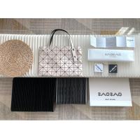 ราคา ของแท้ 100 กระเป๋าสะพายไหล่พกพา BAOBAO ISSEY MIYAKE Rock Series Rock ซิปญี่ปุ่นพร้อมตัวยึดด้านล่าง BB13AG401 (18343219813)