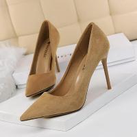 ราคา ใหม่แฟชั่น 3 54 นิ้วรองเท้าส้นสูงสำหรับสตรีสีเหลืองปั๊ม Stiletto ผู้หญิงสบายๆรองเท้าส้นสูงรองเท้าขนาดใหญ่ 34 43 (767438170)