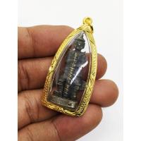 ราคา รูปหล่อท้าวเวสสุวรรณ วัดสุทัศน์ ปี 2534 พร้อมเลี่ยมกรอบทองไมครอน Statue of Thao Wessuwan Wat Suthat year 1991 with micron gold frame (11272021500)