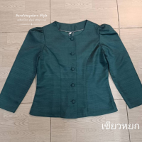 ราคา เสื้อไทยเรือนต้น ผ้าไหมลาว แมชใส่กระผ้าซิ่นหรือกางเกง ใส่งานบวช งานบุญ ออกอีเว้นท์ เป๊ะมากจ้า (18833355410)