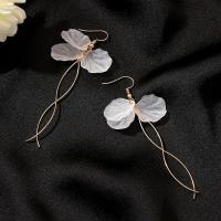 ราคา ต่างหูแฟชั่นพู่ยาวต่างหูหลายชั้นกลีบดอกไม้สีขาวอ่อนสำหรับผู้หญิงเครื่องประดับปาร์ตี้สวยงานแต่งงานที่โรแมนติก (19005750544)