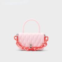 ราคา CHARLES and KEITH CK2 50781886 กระเป๋าถือสตรีทรงสี่เหลี่ยมขนาดเล็กไหล่นูน (17040460049)