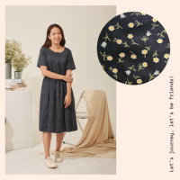 ราคา เดรสแขนสั้นคอกลม เนื้อผ้าโปร่งสบาย ไม่ยับ Something Simple รุ่น AIM ORN printed short sleeve dress (20652163169)