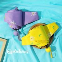 ราคา 30June store ร่มพับ 5 ตอน ร่มกันแดด ร่มกันฝน ขนาดเล็ก น้ำหนักเบา พกพาง่าย ลายดอกเดซี่ (876512150)