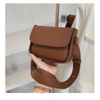 ราคา พร้อมส่ง กระเป๋าสะพายข้างแฟชั่นวินเทจ กระเป๋าสะพายข้าง หนัง PU ทรงสี่เหลี่ยม ขนาดเล็ก สําหรับผู้หญิง (18829140572)