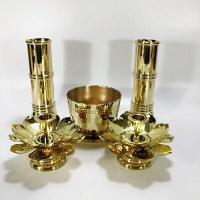 ราคา ชุดsetกระถางธูปจานรองทองเหลือง 5 นิ้วจานรอง เชิงเทียนบัวเตี้ยใหญ่ แจกันทองเหลืองทรงต้นไผ่ ส ง 8 นิ้ว (8966317266)