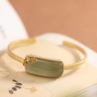 ราคา T Buต่ินสร้อยข้อมือหยกธรรมชาติสร้อยข้อมือสี่เหลี่ยมแนวเรโทรออกกำลังกายบราช์สำหรับผู้หญิงสร้อยข้อมือปรับการเปิดได้สำหรับเป็นของขวัญให้กับผู้หญิง (12203745463)