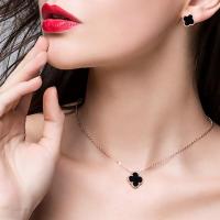 ราคา สร้อยคอไทเทเนียมเหล็กสี่ใบโคลเวอร์ สร้อยคอโคลเวอร์สี่ใบเวอร์ชั่นเกาหลี สร้อยคอผู้หญิง สร้อยคอแฟชั่น สร้อยคอราคาถูก สร้อยคอสตรี (10350359914)