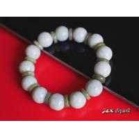 ราคา สร้อยข้อมือหยกพม่าแท้ โทนสีเทาขาว ขนาด 13 mm ร้อยคั่นด้วยเม็ดกระดุมหยกสวยงาม ลงตัวสุดๆ หยก หยกพม่า อัญมณี แฟชั่น เครื่องประดับ (16649171294)