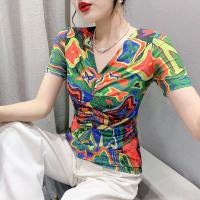 ราคา YIMEI เสื้อตาข่ายคอวีแฟชั่นสำหรับผู้หญิงเสื้อผู้หญิงแฟชั่นใหม่สำหรับฤดูร้อน2023ติดเพชรสำหรับงานหนัก (18653706637)