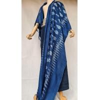 ราคา ผ้าคลุมไหล่ ย้อมครามมัดหมี่ลายหัวใจ งานทอมือ 4 ตะกอ ทอกี่แบบอีสานดั่งเดิม (17651759841)