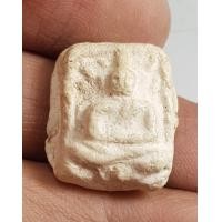 ราคา พระเนื้อผงพิมพ์ขุดสระหลวงปู่เผือกวัดกิ่งแก้ว เนื้อผงดูแล้วเก่ามีอายุไม่ทราบยุคว่าท่านใดสร้างราคาแบ่งปัน (20003337736)