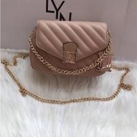 ราคา คอลใหม่ล่าสุด Lyn ทรงหมอน สายโซ่สะพายครอสบอดี้ ลายริ้ว รุ่นคุณโบว์เมลลดา (20499349712)