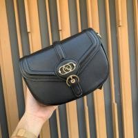 ราคา พร้อมส่ง กระเป๋าLyn ทรงครึ่งวงกลม สไตล์ดิออร์ สวยหรูดูแพง งานแท้outlet สวยตรงปก (8432956505)