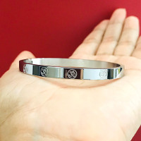 ราคา กำไลโอม พระพิฆเนศ วงรี หน้ากว้าง 5 5 mm กำไลหฤทัยสูตร กำไลพระสูตร กำไลข้อมือโอม สัญลักษณ์โอม กำไลพระ กำไลผู้หญิง กำไลมงคล กำไลนำโชค (9926647804)