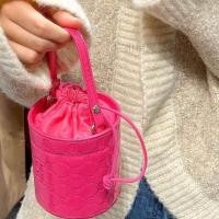 ราคา กระเป๋าทรงกลม NY ไม่มีกล่องนะค่ะ lot นี้ (20304131185)