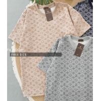 ราคา พร้อมส่ง เสื้อยืดหลุยส์ งานพิมพ์ลายทั้งตัว ผ้าคอตตอนนิ่ม ฟรีไซส์ 40 44 ทรงตรง แขนสั้น (21141351713)