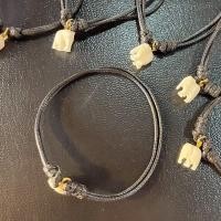ราคา สร้อยข้อมือจี้ช้างจิ๋ว กระดูกช้าง ปรับขนาดได้ (16274720070)